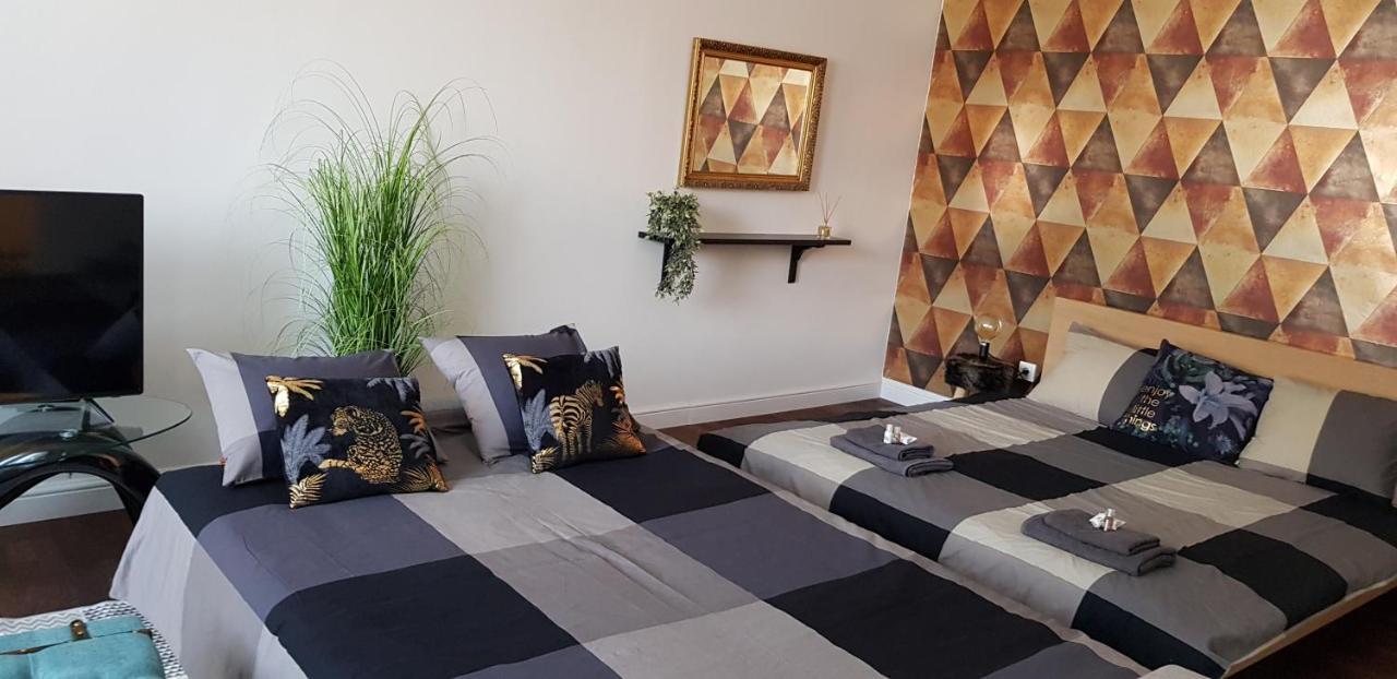 Boutique Apartman I Еґер Екстер'єр фото